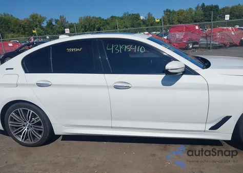 2018 BMW 530E xDrive Iperformance z USA, uszkodzony, nr VIN WBAJB1C53JB374603